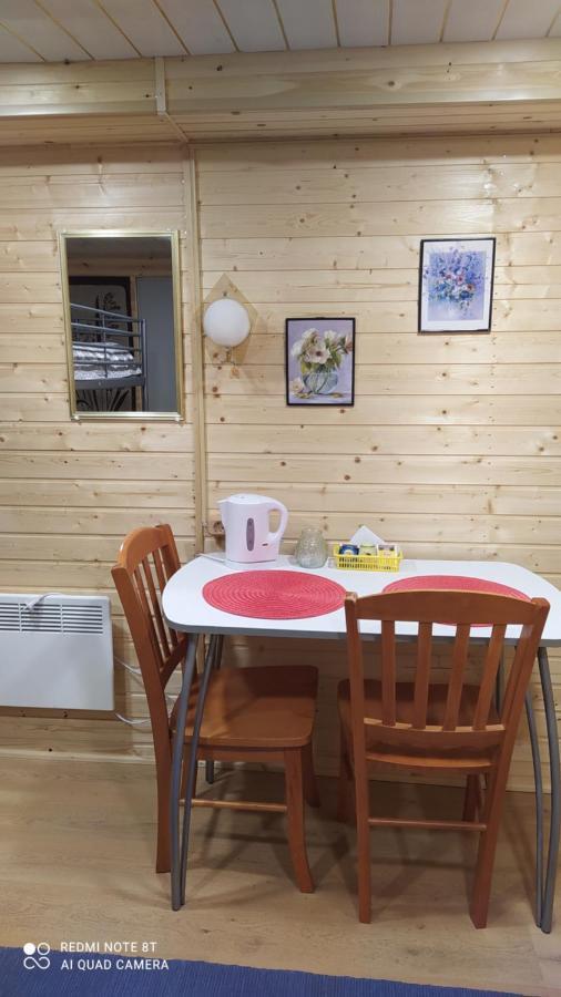 Lana Guest House Simpele エクステリア 写真