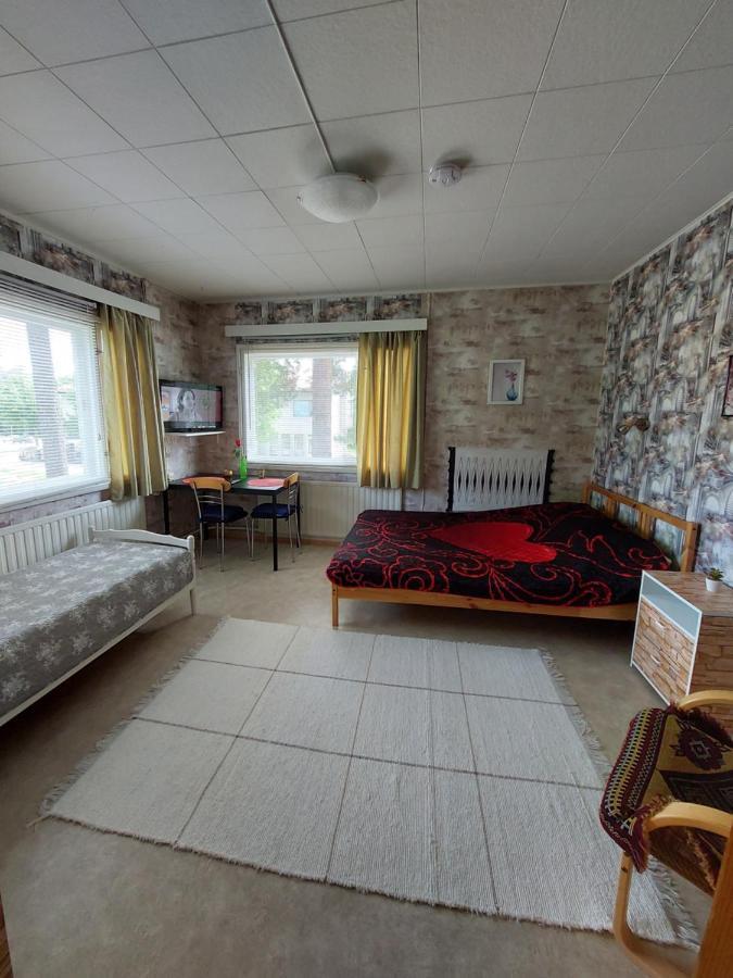 Lana Guest House Simpele エクステリア 写真