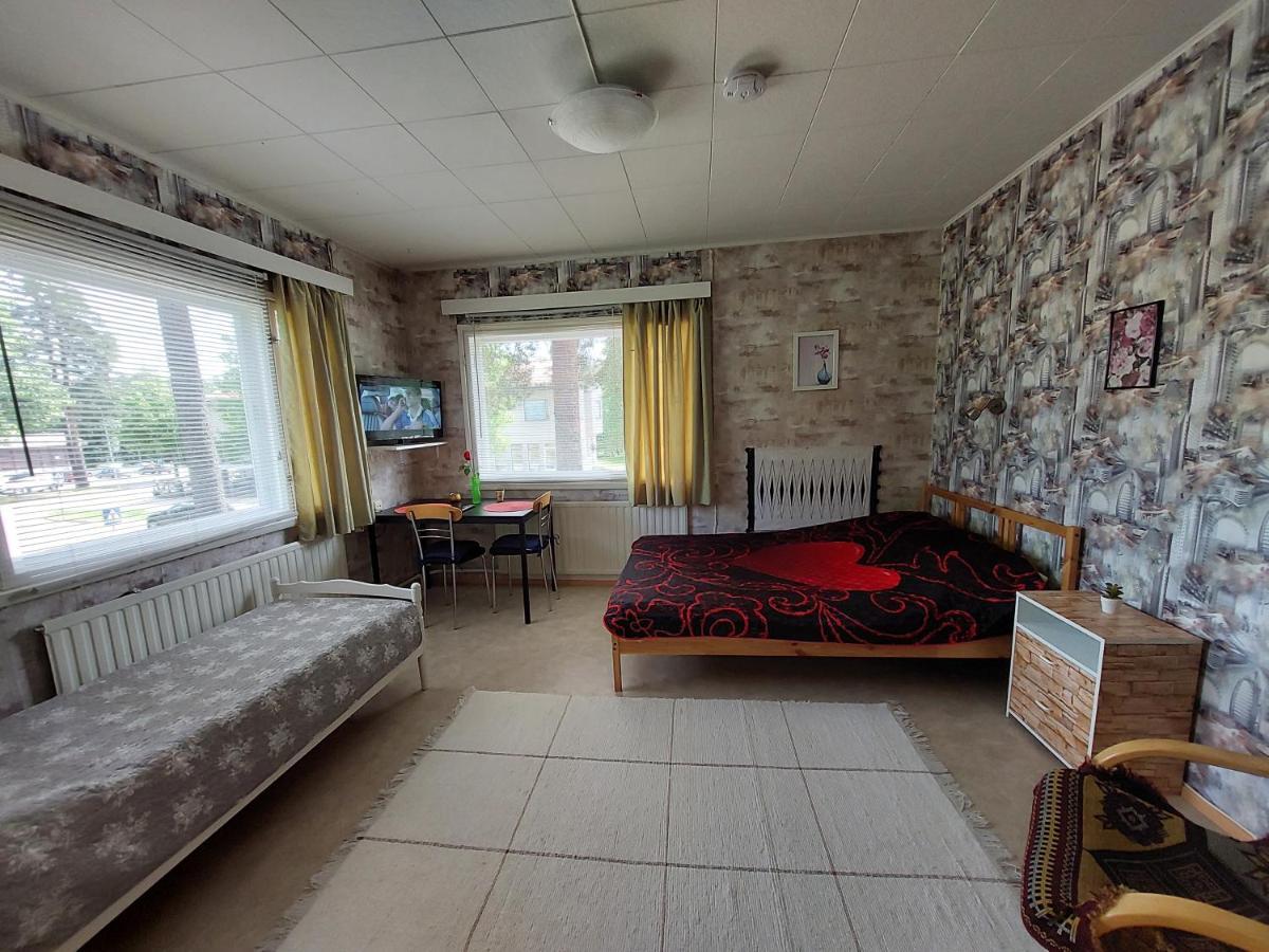 Lana Guest House Simpele エクステリア 写真