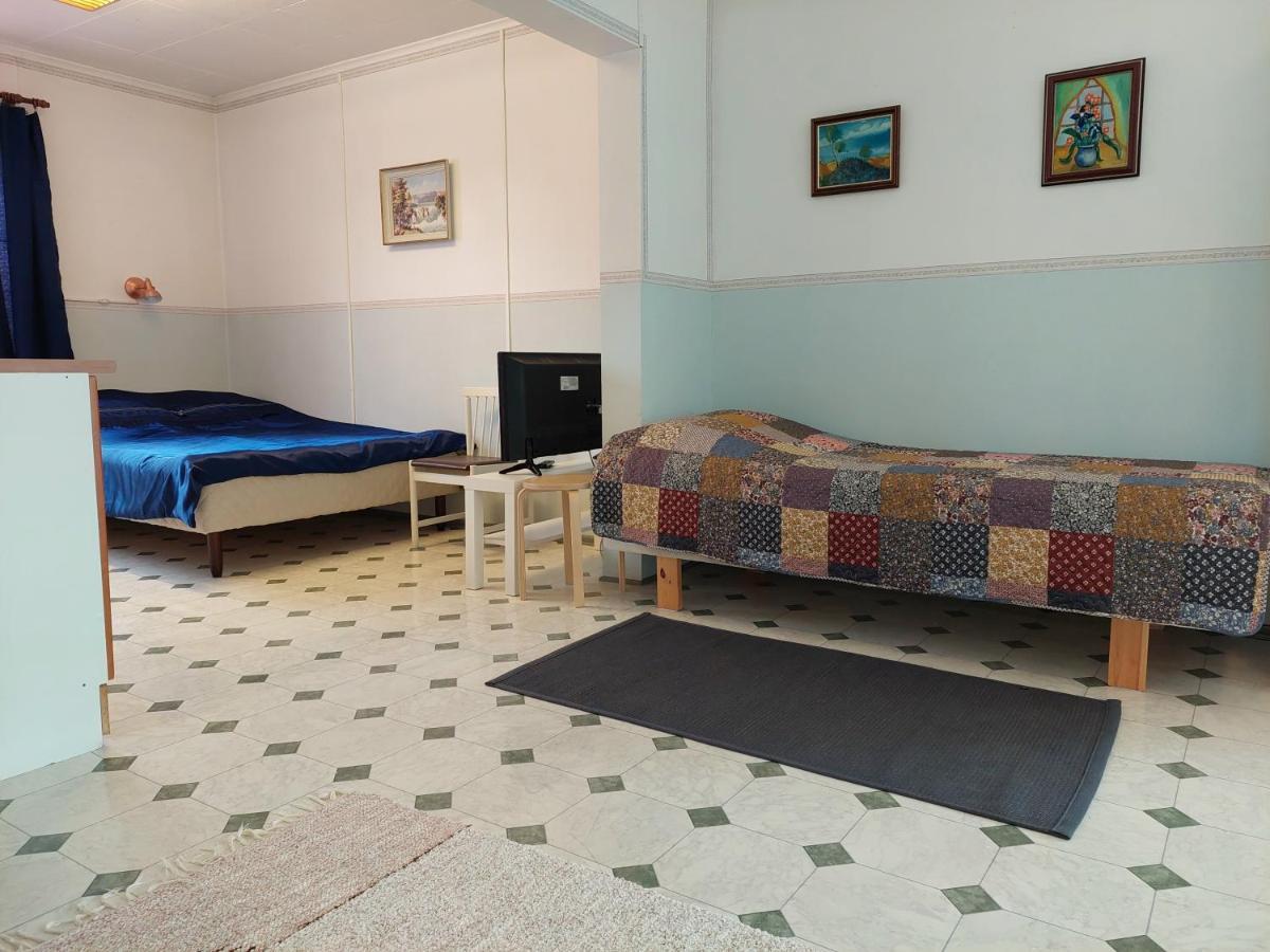 Lana Guest House Simpele エクステリア 写真