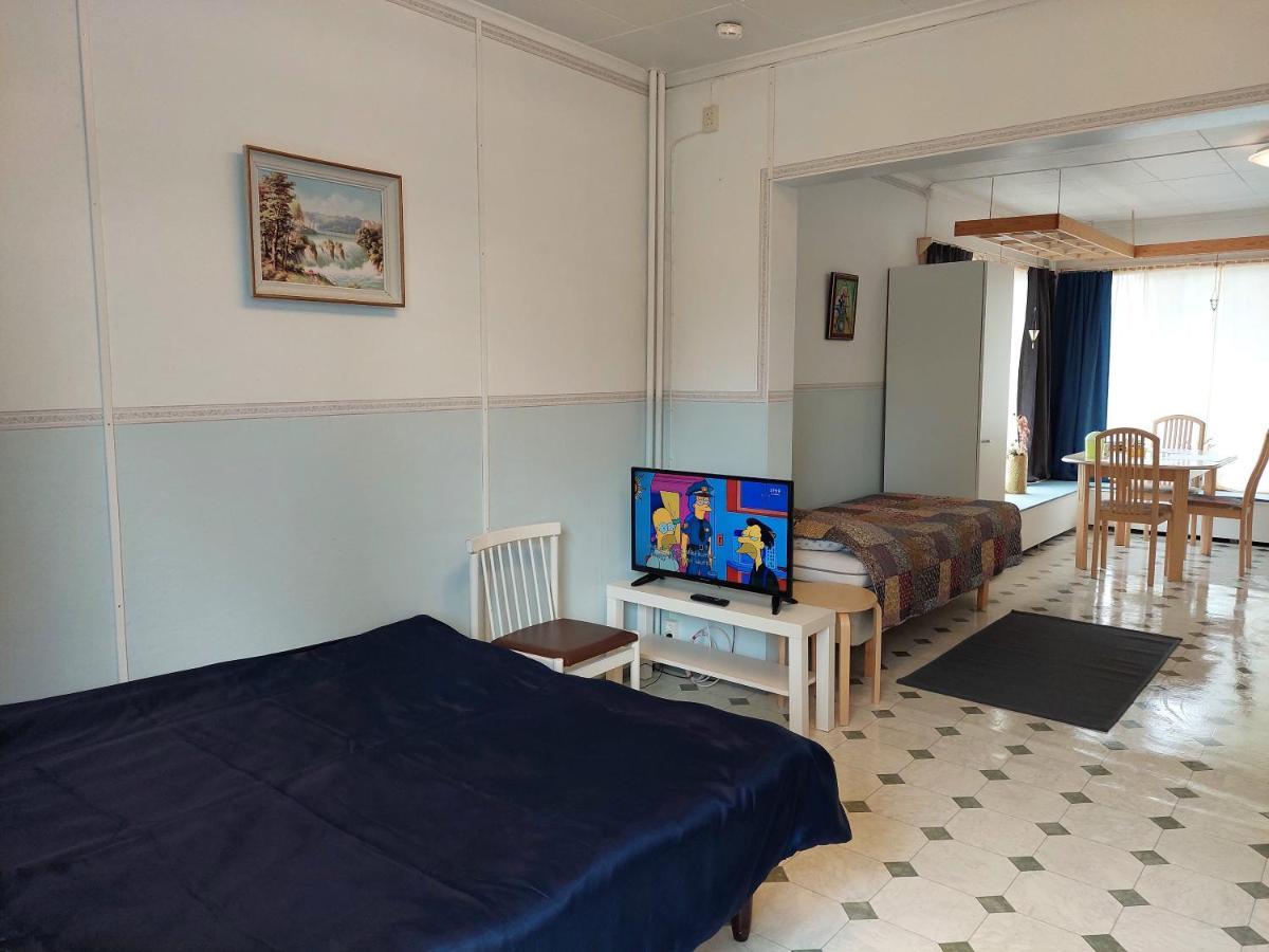 Lana Guest House Simpele エクステリア 写真