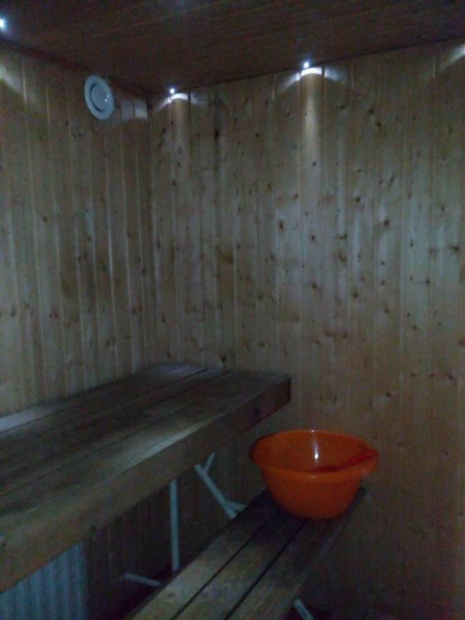 Lana Guest House Simpele エクステリア 写真