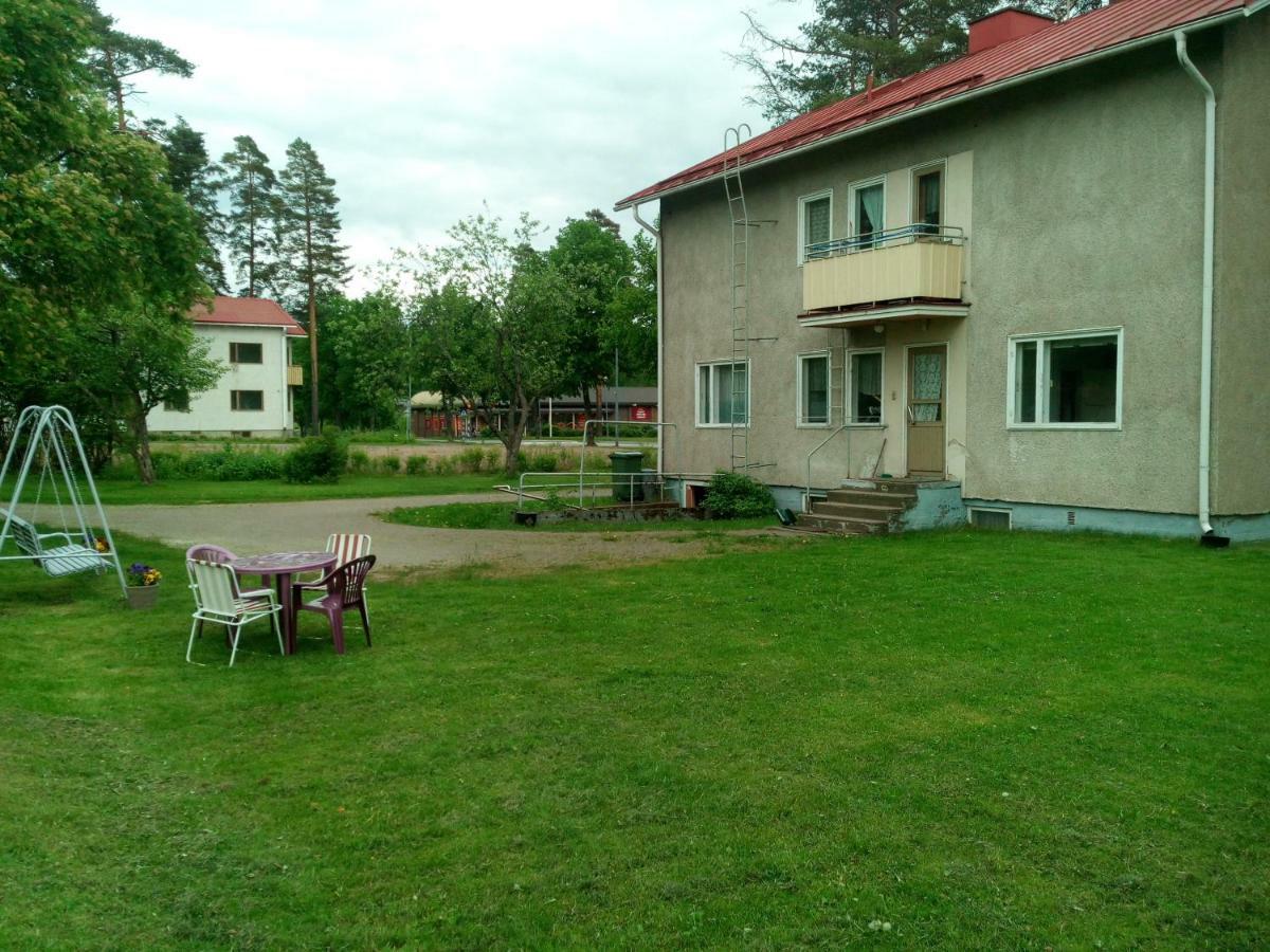Lana Guest House Simpele エクステリア 写真
