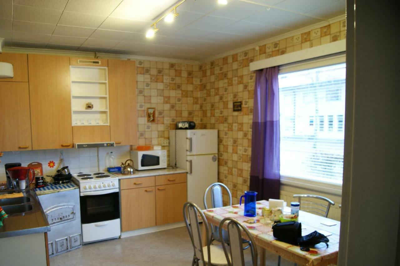 Lana Guest House Simpele エクステリア 写真